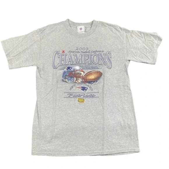 Vintage New England Patriots 2003 Super Bowl T-Shirt Tom Brady Pats Medium - Picture 1 of 3